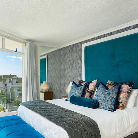 Dolphin Bay Boutique Hotel And Spa Port Elizabeth Buitenkant foto