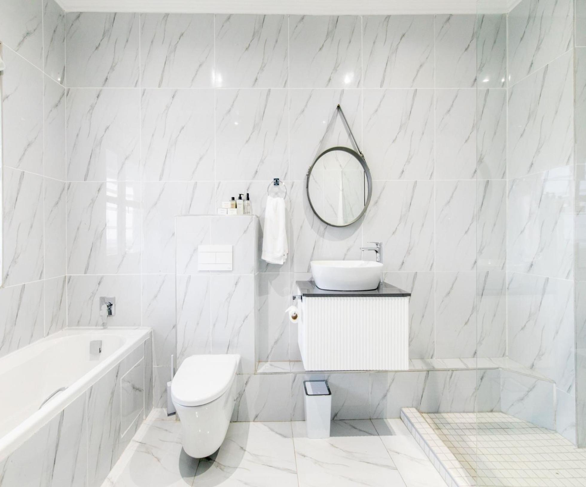 Dolphin Bay Boutique Hotel And Spa Port Elizabeth Buitenkant foto