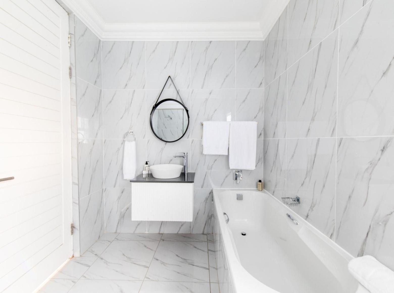 Dolphin Bay Boutique Hotel And Spa Port Elizabeth Buitenkant foto