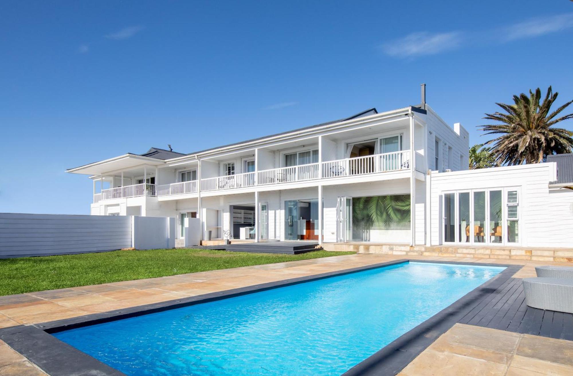 Dolphin Bay Boutique Hotel And Spa Port Elizabeth Buitenkant foto