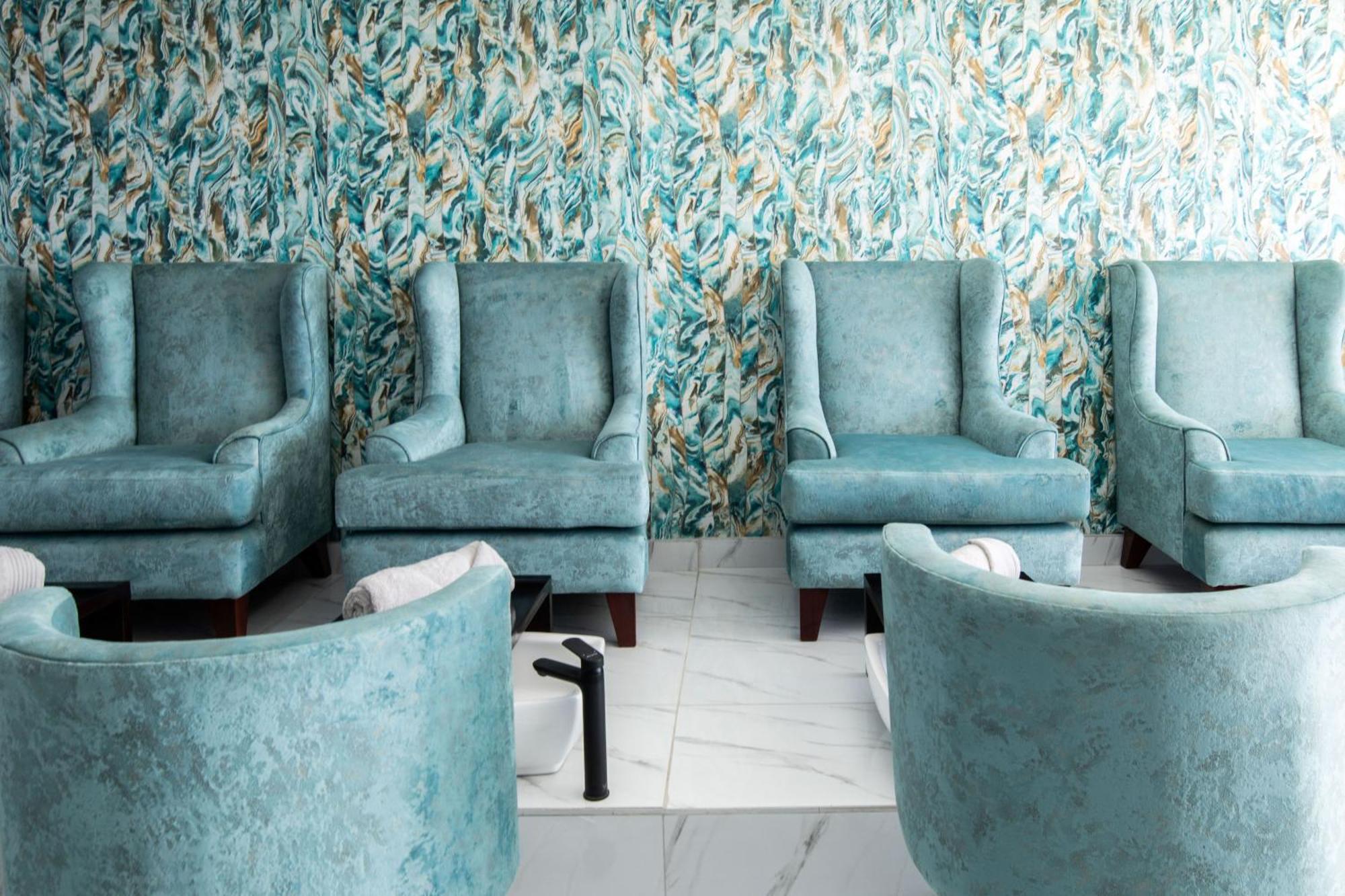 Dolphin Bay Boutique Hotel And Spa Port Elizabeth Buitenkant foto