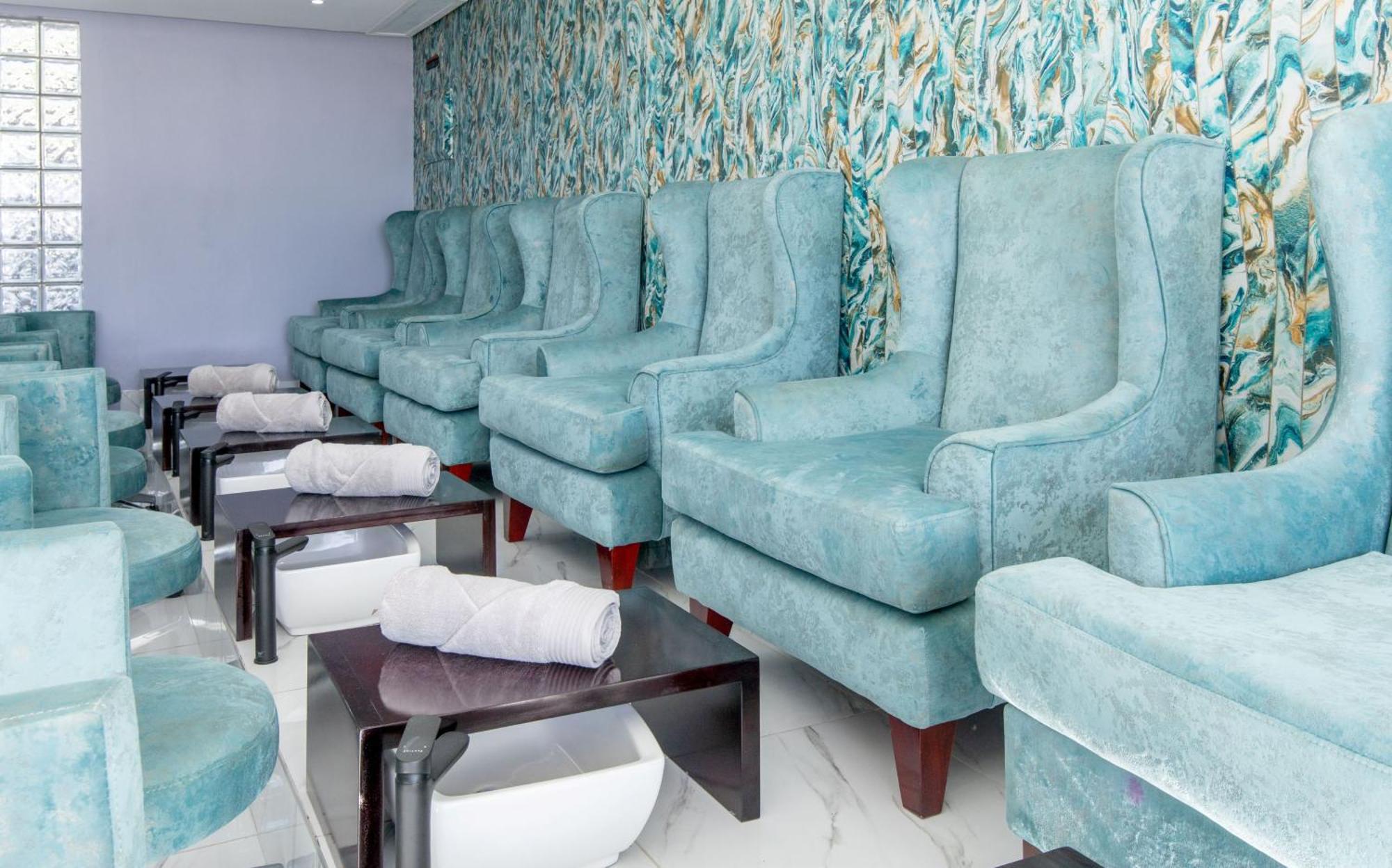 Dolphin Bay Boutique Hotel And Spa Port Elizabeth Buitenkant foto