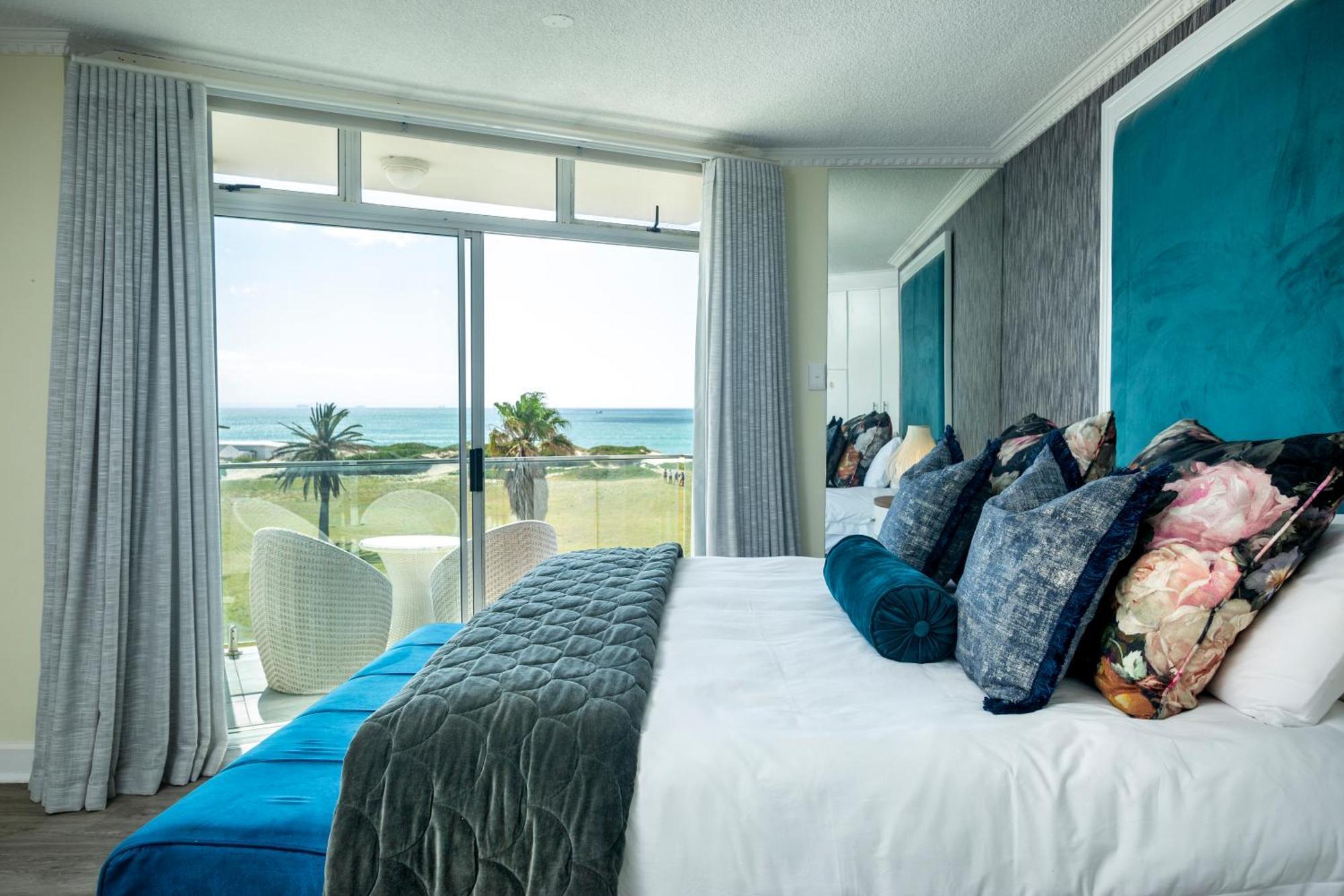 Dolphin Bay Boutique Hotel And Spa Port Elizabeth Buitenkant foto